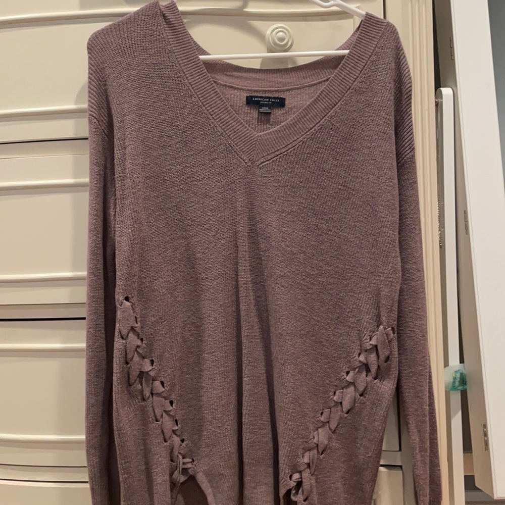 long sleeve light sweater